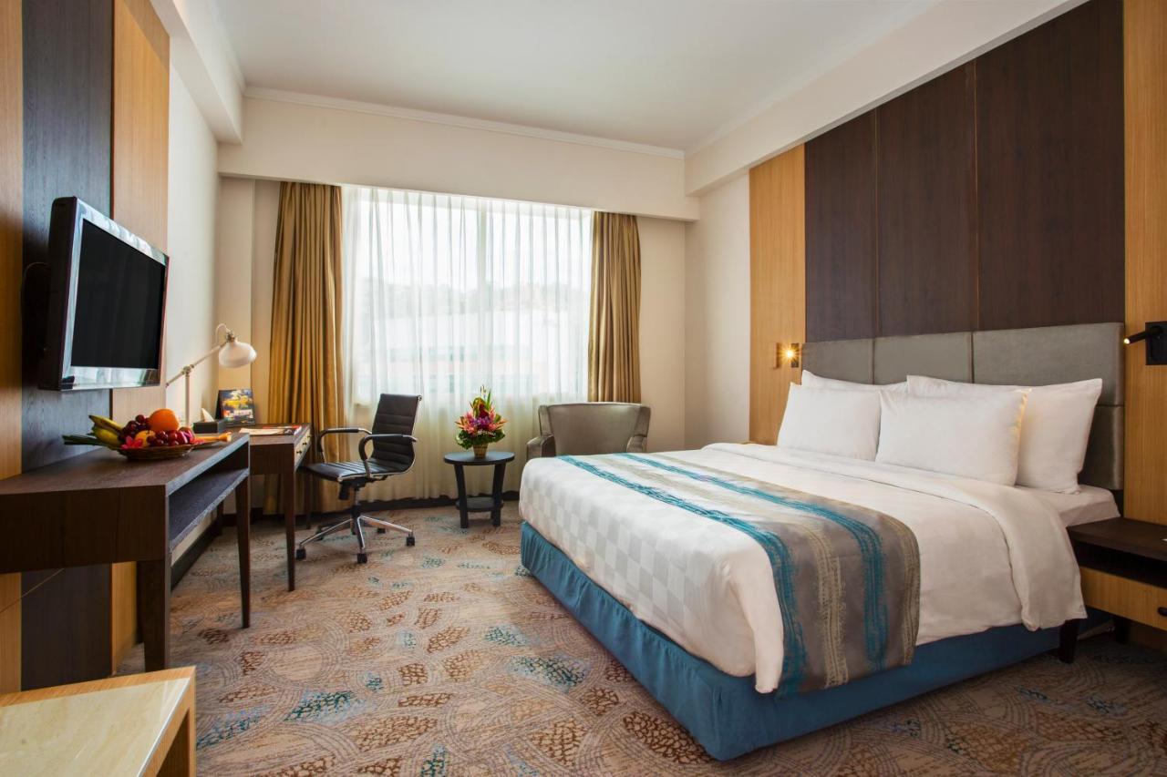 ג'איפורה Swiss-Belhotel Papua מראה חיצוני תמונה