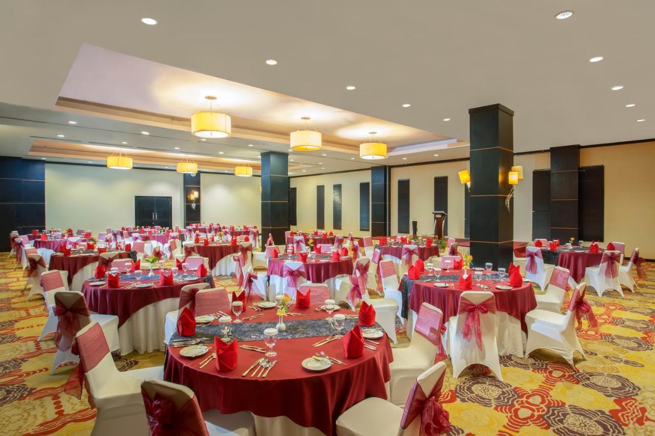 ג'איפורה Swiss-Belhotel Papua מראה חיצוני תמונה